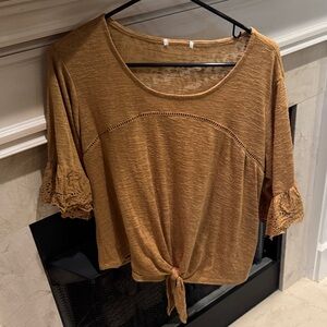 Women's Mustard Lace Sleeve knit top. Size L. Worn several times. Listing #9104